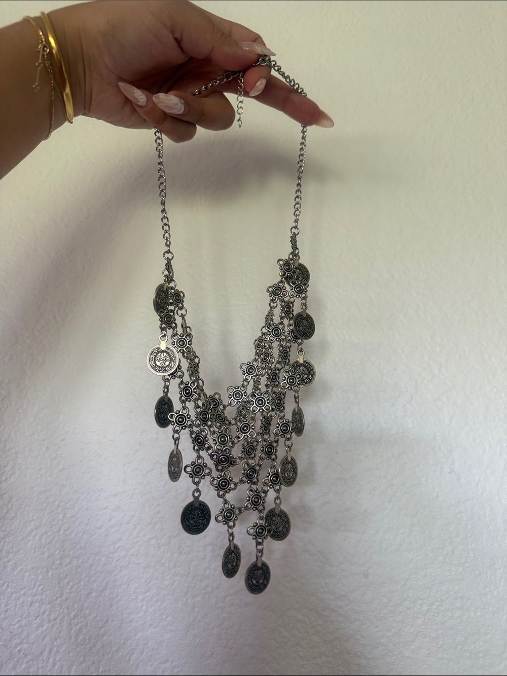 Silver statement necklace - Picture 2 of 2